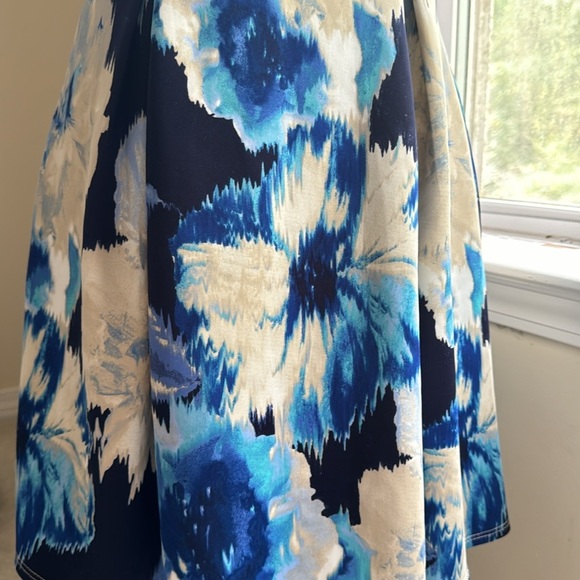 Cocktail dress size 3 - Picture 3 of 5